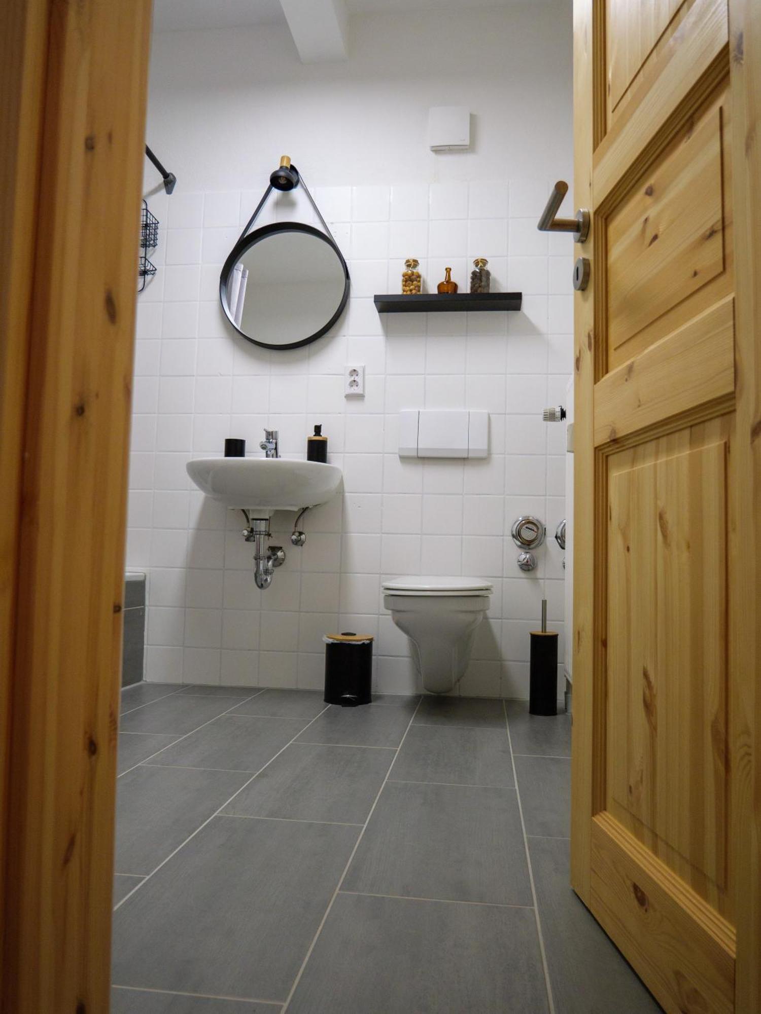 Amao-Brown I Exklusives City-Apartment I 85Qm I Privatparkplatz & Komfort I King-Size Bed Lahr/Schwarzwald Extérieur photo
